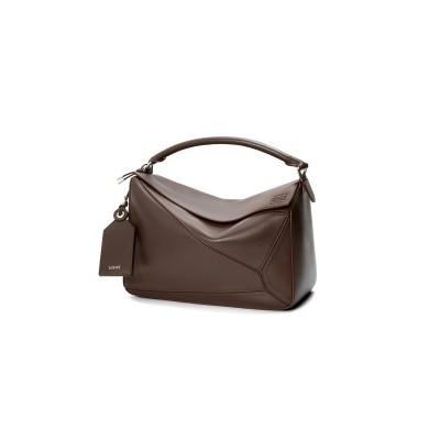 LOEWE LARGE FEATHERLIGHT PUZZLE BAG IN NAPPA LAMBSKIN B510PNLX02 (33*21.5*14.7cm)